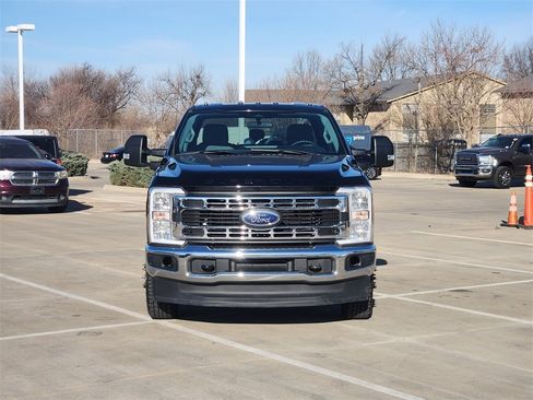 Used 2024 Ford F350 XLT image 2
