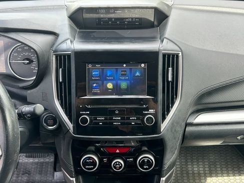 Used 2020 Subaru Forester Premium AWD/4WD image 12