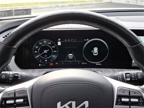 Used 2023 Kia Telluride SX image 24