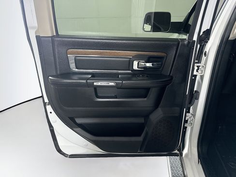Used 2017 RAM 2500 Laramie AWD/4WD image 25