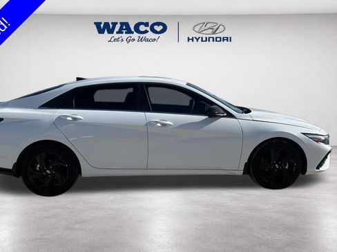 Used 2026 Hyundai Elantra SEL Sport Premium FWD image 5