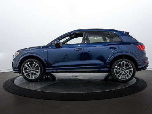 New 2025 Audi Q3 2.0T Premium image 7