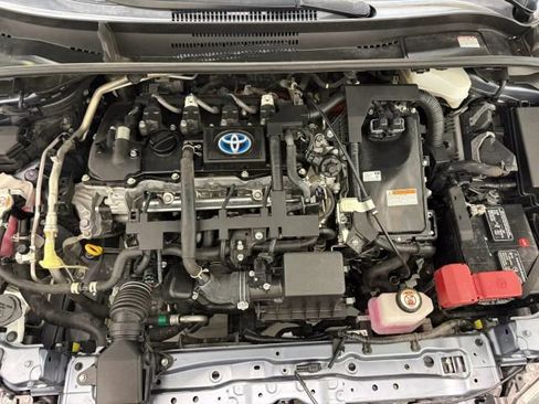 Used 2022 Toyota Corolla LE FWD image 32