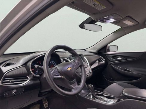 Used 2017 Chevrolet Malibu LS FWD image 11