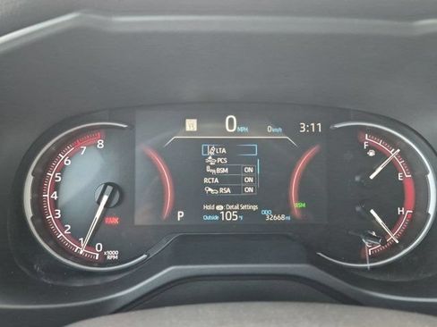 Certified 2025 Toyota RAV4 XLE AWD/4WD image 10