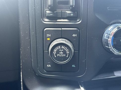 Used 2025 Ford F150 Raptor AWD/4WD image 31