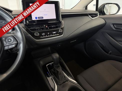 Used 2023 Toyota Corolla LE FWD image 30