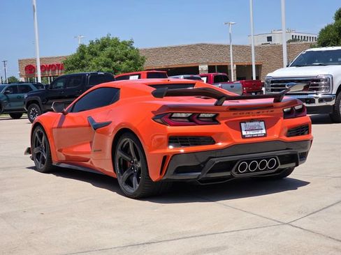 Used 2026 Chevrolet Corvette Z06 RWD image 3