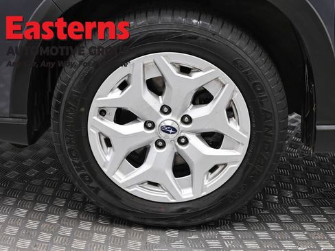 Used 2023 Subaru Forester image 33