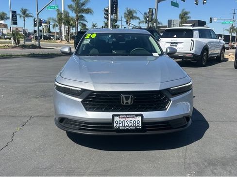 Used 2024 Honda Accord LX image 2
