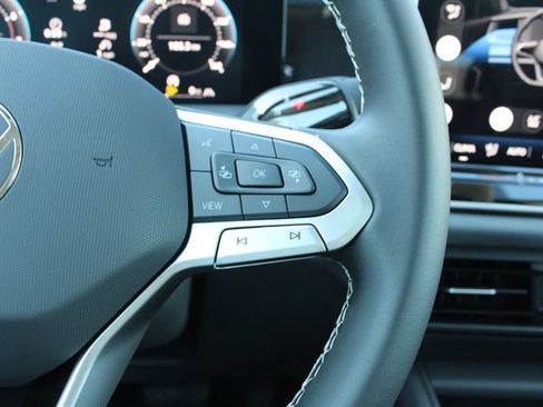 New 2026 Volkswagen Tiguan SE AWD/4WD image 14