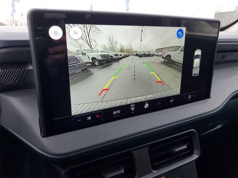 New 2025 Ford Maverick XL image 17