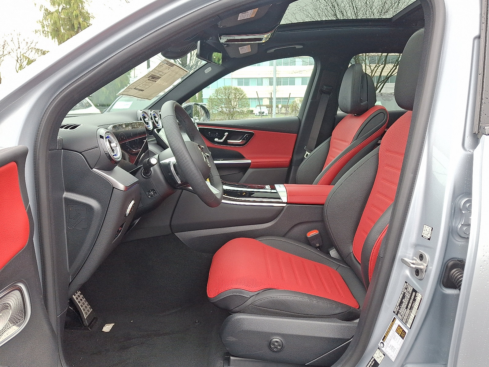 New 2026 Mercedes-Benz GLC 300 4MATIC image 11