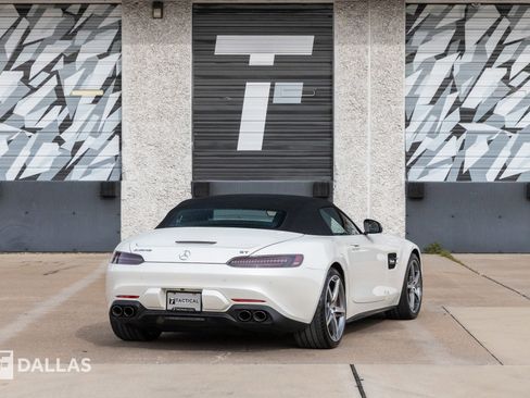 Used 2021 Mercedes-Benz AMG GT Roadster image 15