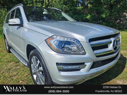 Used 2016 Mercedes-Benz GL 450 4MATIC image 2