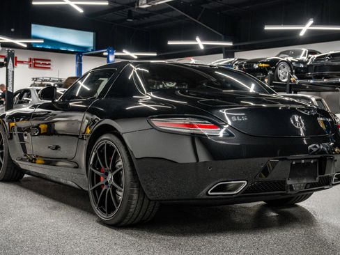 Used 2014 Mercedes-Benz SLS AMG GT Coupe image 33