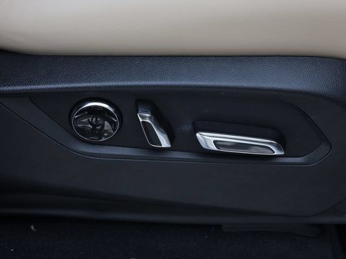 Used 2023 Acura MDX SH-AWD w/ Technology Package image 26