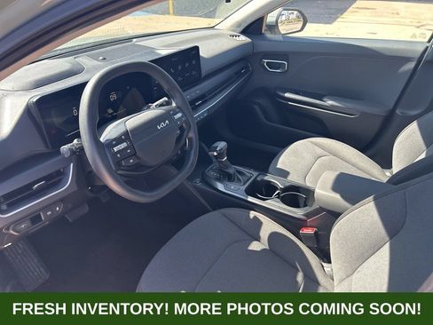 Used 2025 Kia K4 FWD image 8