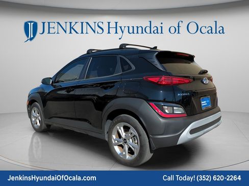 Certified 2023 Hyundai Kona SEL AWD/4WD image 5