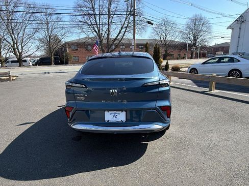 New 2025 Buick Envista Avenir image 6