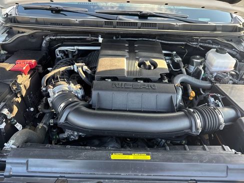 Used 2024 Nissan Frontier SV w/ SV Convenience Package AWD/4WD image 21