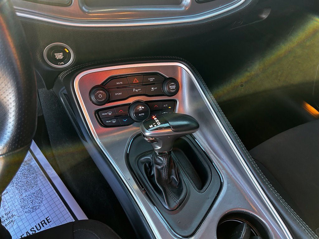 Used 2022 Dodge Challenger GT RWD image 15