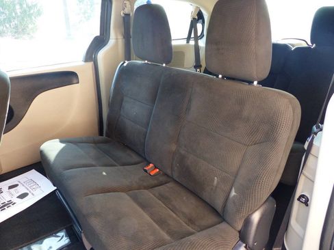 Used 2017 Dodge Grand Caravan SE w/ Power Window Group image 29