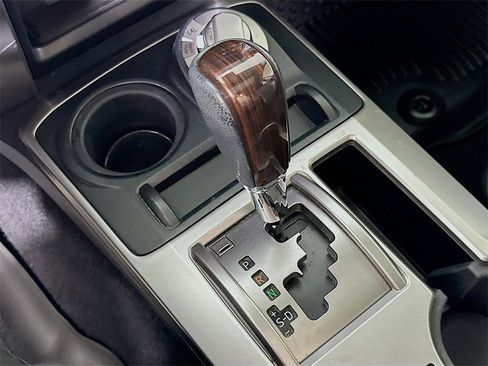 Used 2020 Toyota 4Runner Limited image 33