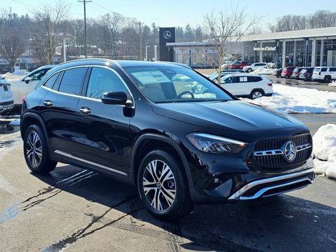 New 2026 Mercedes-Benz GLA 250 4MATIC image 1