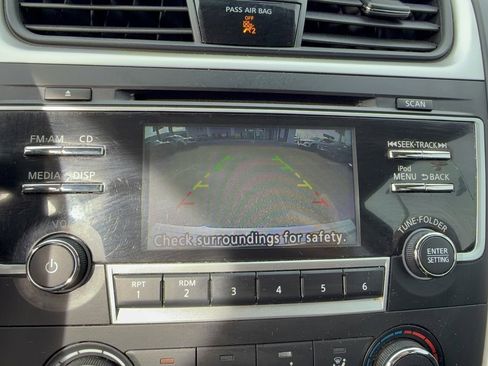 Used 2017 Nissan Altima 2.5 SR w/ Midnight Edition Package image 19