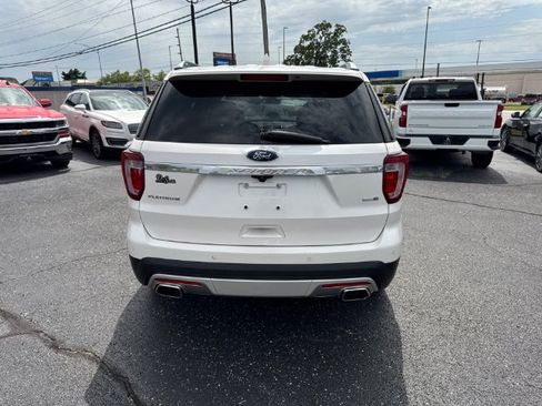 Used 2017 Ford Explorer Platinum AWD/4WD image 5