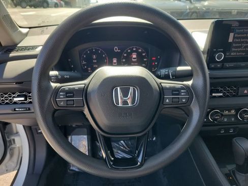 Certified 2023 Honda Accord EX image 20