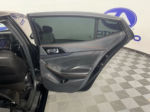 Used 2023 Nissan Maxima SR w/ Sport Mat Group FWD image 35
