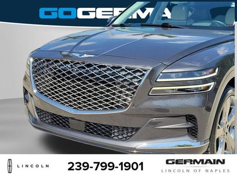 Used 2022 Genesis GV80 2.5T w/ Prestige Package 04 AWD/4WD image 13