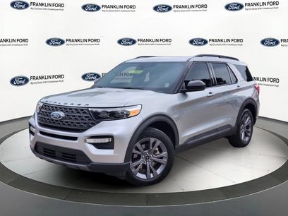 Certified 2023 Ford Explorer XLT w/ Equipment Group 202A