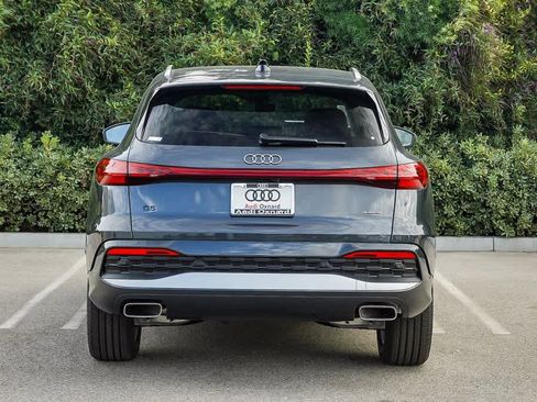 New 2025 Audi Q5 Premium image 5
