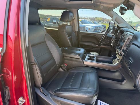 Used 2018 GMC Sierra 3500 Denali w/ Duramax Plus Package image 22