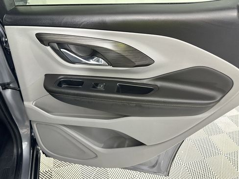 Used 2020 GMC Terrain SLT w/ Preferred Package image 27