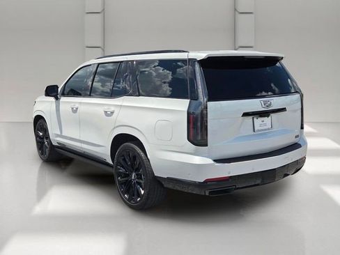 Certified 2025 Cadillac Escalade Sport Platinum w/ LPO, ONYX Package AWD/4WD image 3