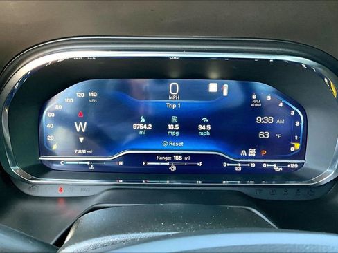 Used 2022 Chevrolet Tahoe Premier AWD/4WD image 15
