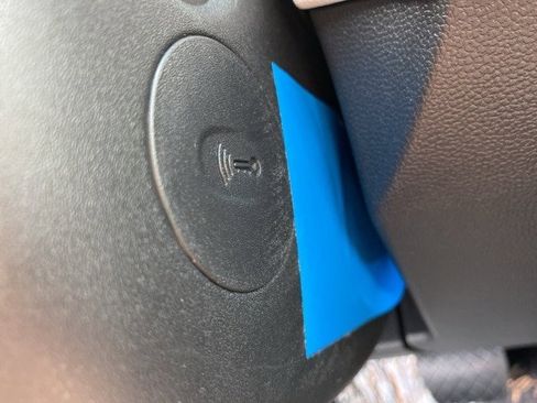 New 2025 Volkswagen Taos S image 32