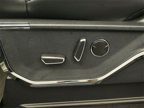 New 2026 Ford F150 Platinum w/ FX4 Off-Road Package image 13