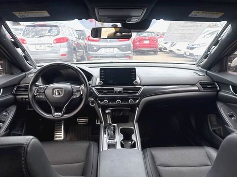 Used 2020 Honda Accord Sport image 11