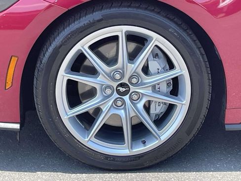 Used 2025 Ford Mustang GT Premium RWD image 7