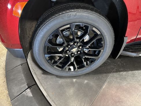 Used 2022 Chevrolet Tahoe LT w/ Luxury Package image 10