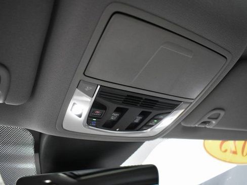 Used 2023 Acura MDX SH-AWD w/ Technology Package image 27