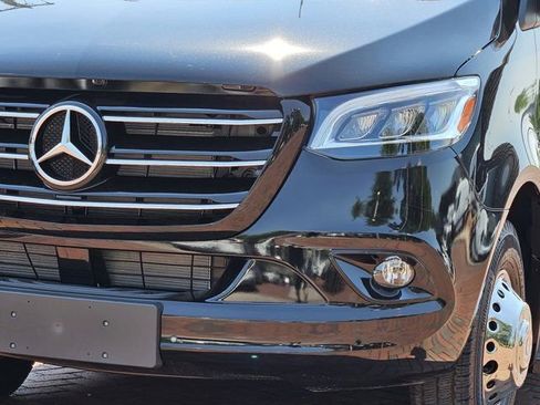 New 2024 Mercedes-Benz Sprinter 3500 image 9