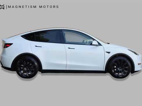 Used 2020 Tesla Model Y Long Range AWD/4WD image 2