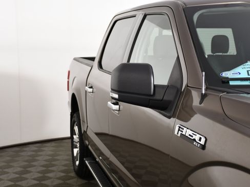 Used 2019 Ford F150 XLT w/ Equipment Group 302A Luxury AWD/4WD image 14