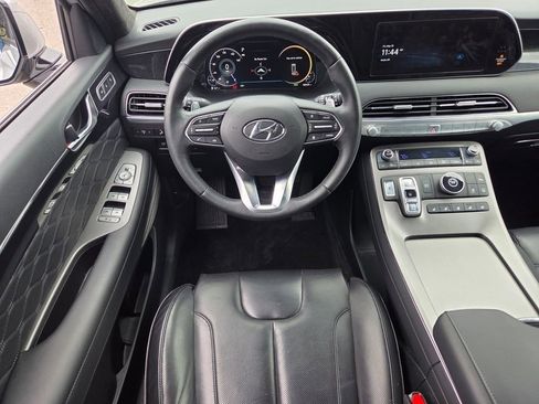 Used 2022 Hyundai Palisade Calligraphy FWD image 4